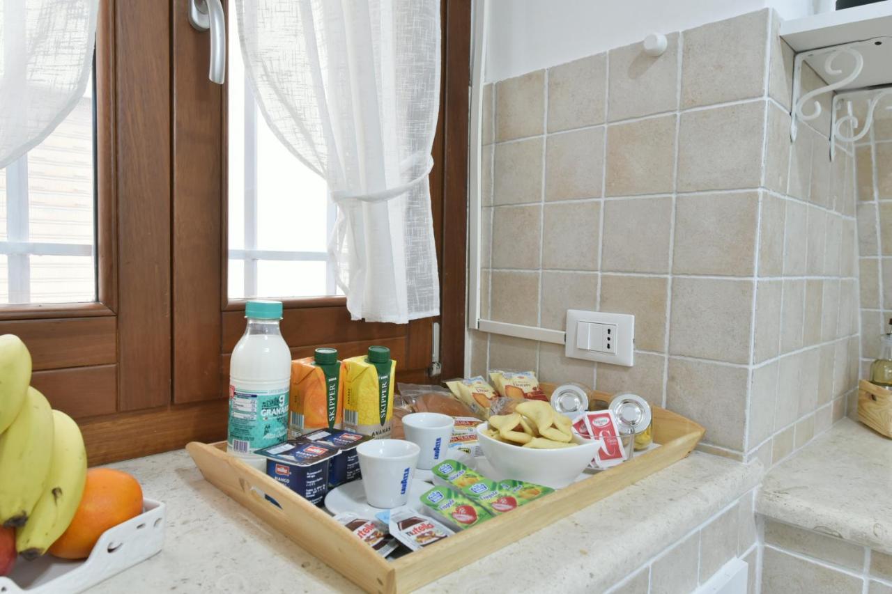 Ferienwohnung Grotta Antigone - 3Min Dal Centro Storico Ostuni Exterior foto