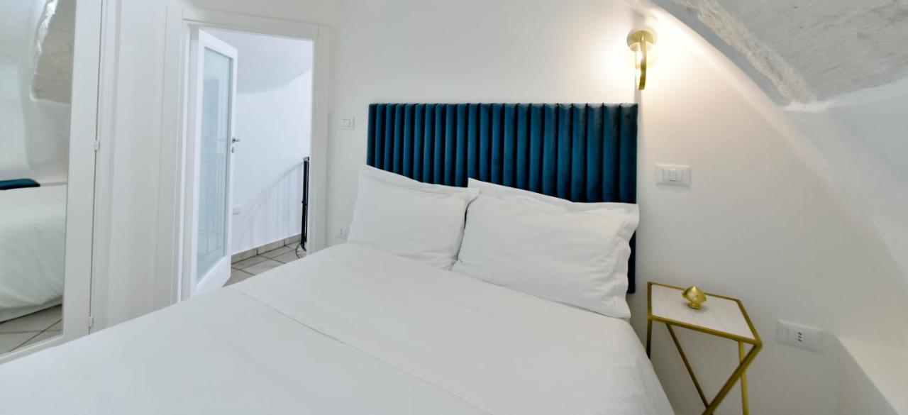Ferienwohnung Grotta Antigone - 3Min Dal Centro Storico Ostuni Exterior foto