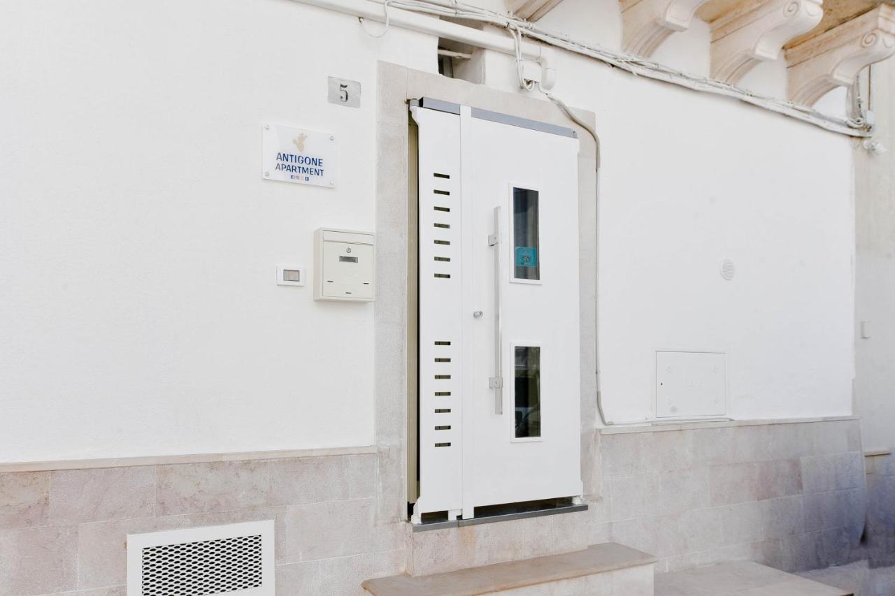 Ferienwohnung Grotta Antigone - 3Min Dal Centro Storico Ostuni Exterior foto